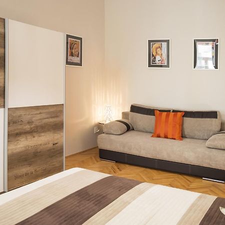 Modern Apartment Zlatnicka 8 Prague Extérieur photo
